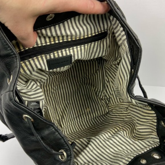 Brandy Melville Black Leather Backpack Drawstring - Picture 14 of 15